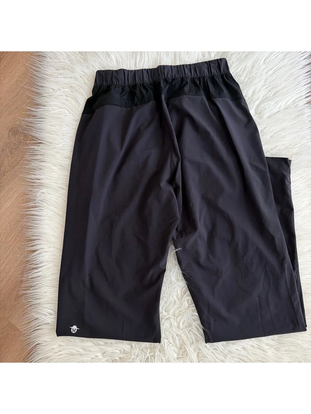 Lululemon men’s joggers 34” size M
